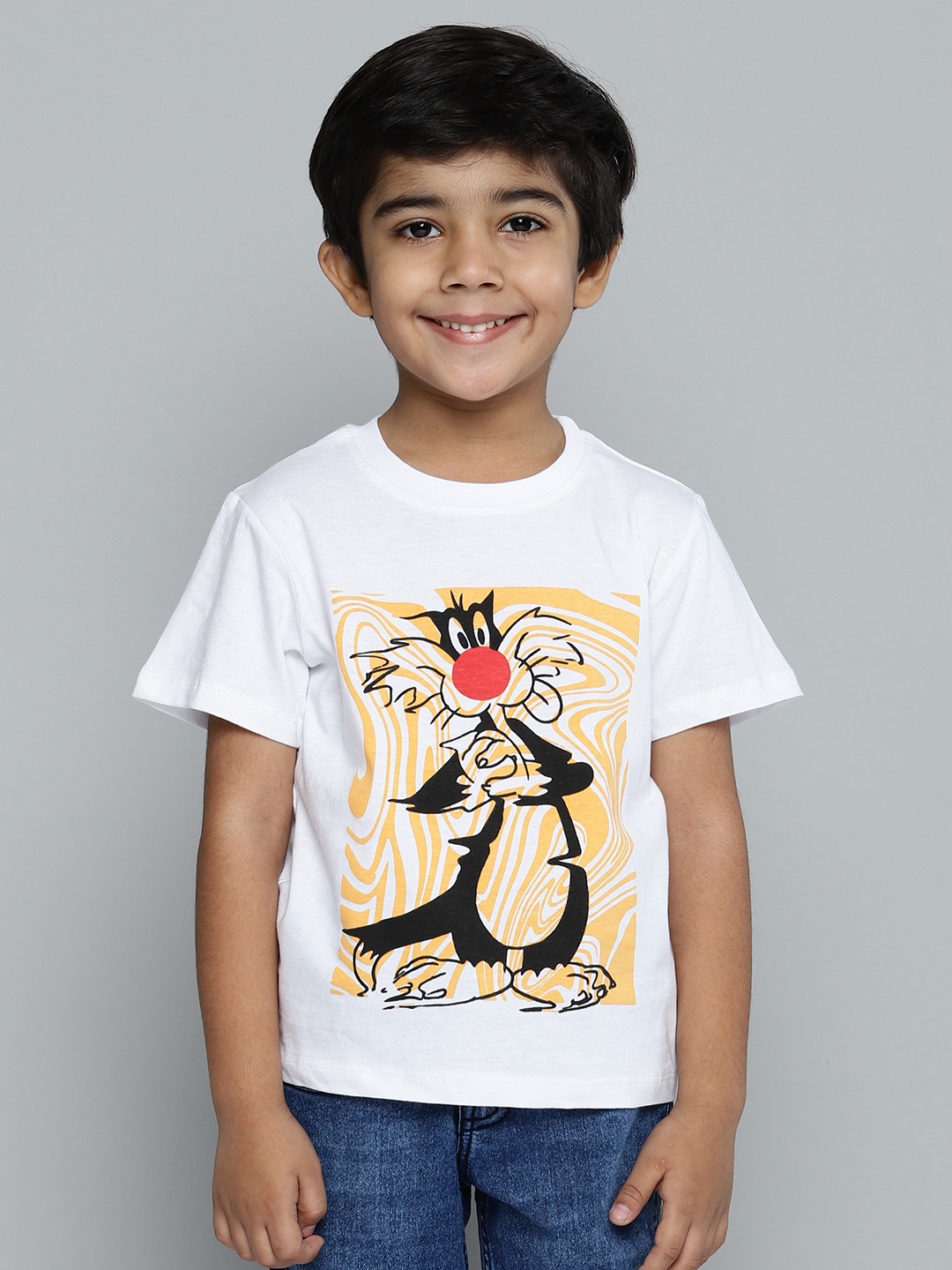 

YK Warner Bros Boys White & Black Sylvester Printed Pure Cotton T-shirt