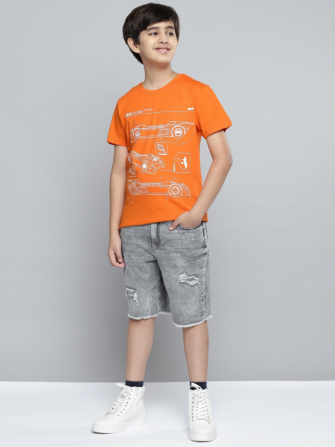 

YK Justice League Boys Orange & White Pure Cotton Batman Print T-shirt