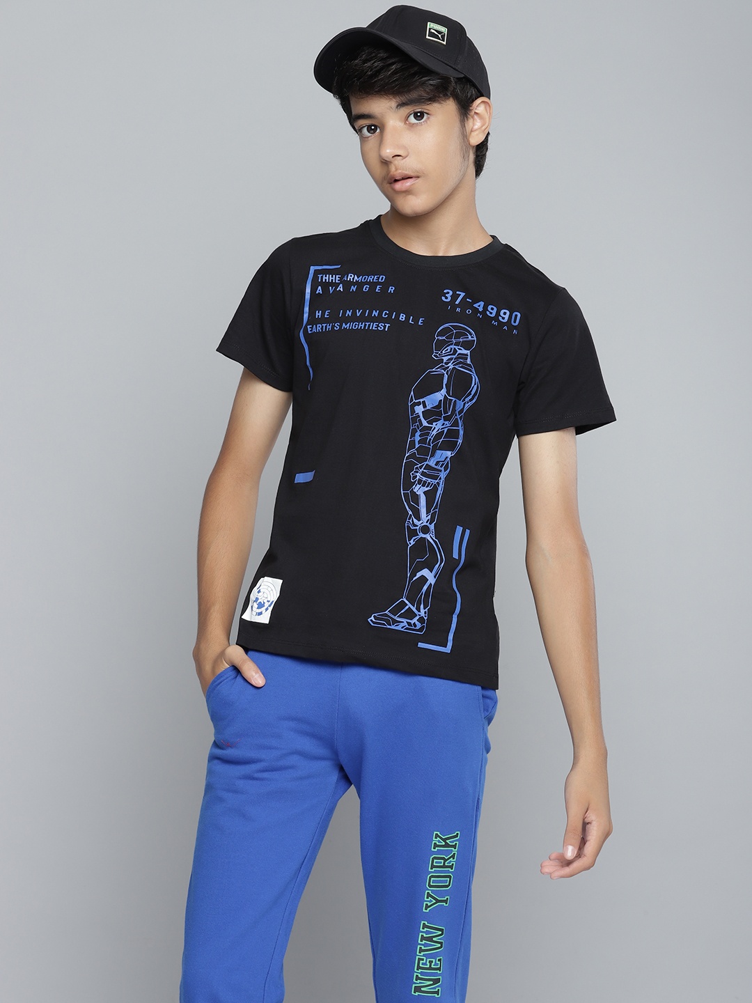 

YK Marvel Boys Black & Blue Iron Man Printed Cotton T-shirt