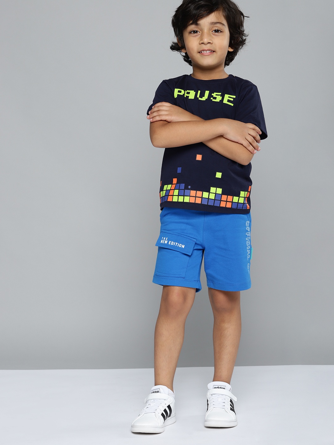 

YK Boys Blue & White Typography Printed Cotton Shorts