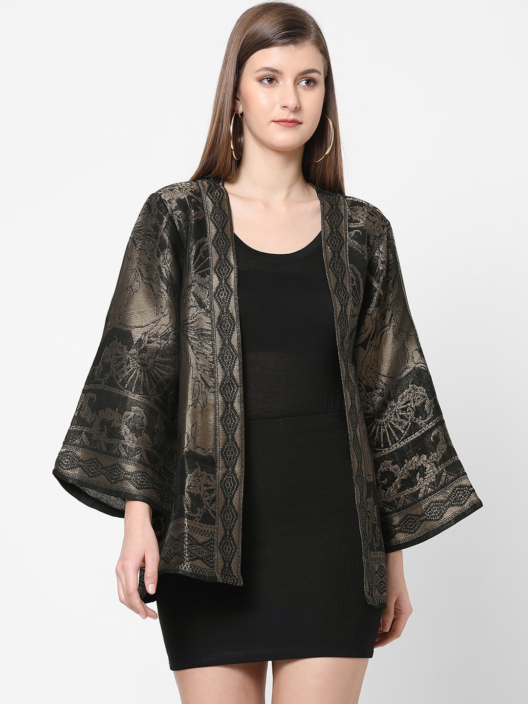 

Cloth Haus India Women Black Printed Shrug