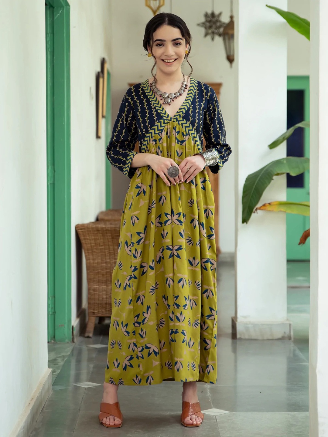 

Rustorange Olive Green Floral Maxi Dress