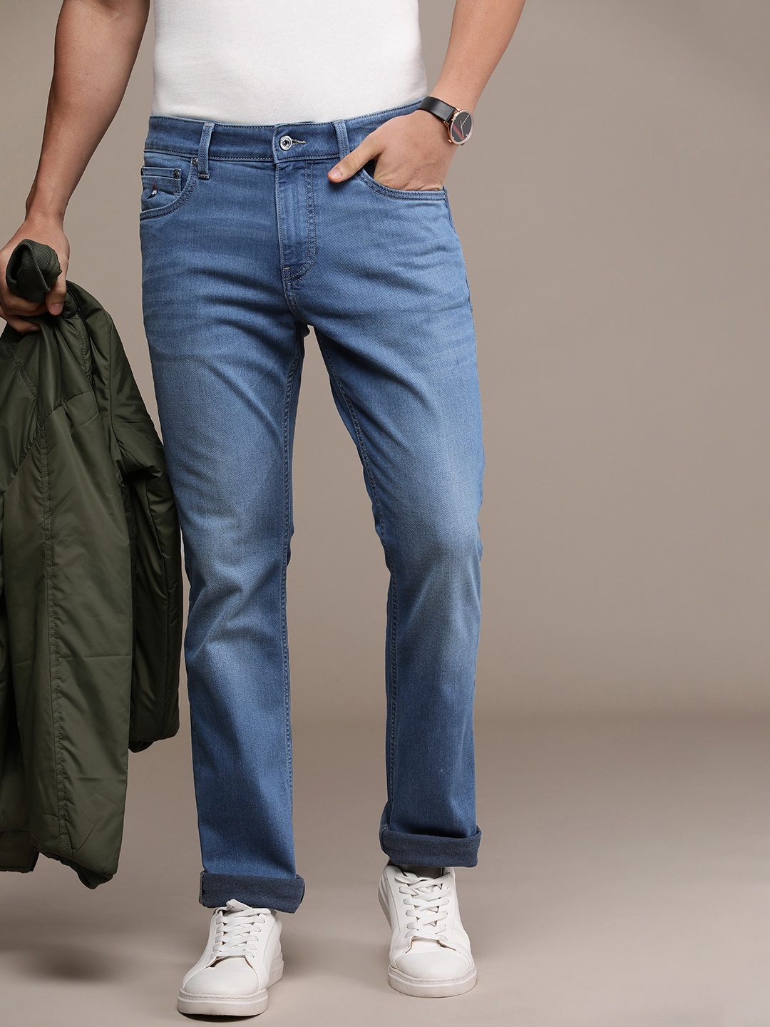

Nautica Men Mid-Rise Straight Fit Light Fade Stretchable Jeans, Blue