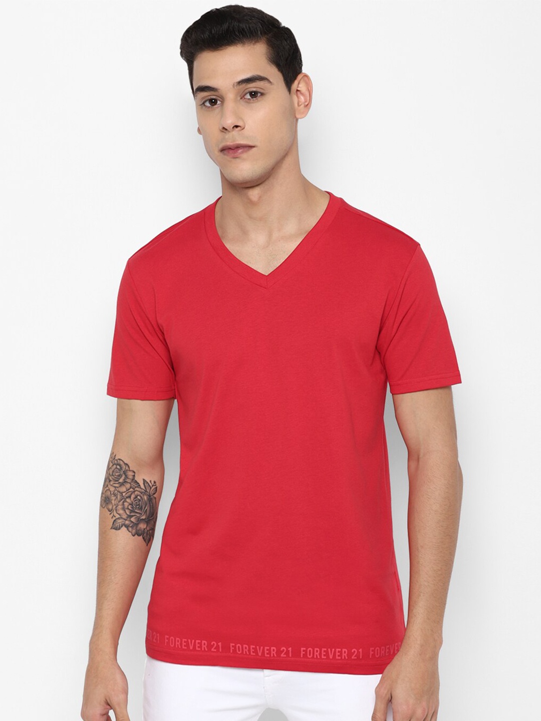 

FOREVER 21 Men Red T-shirt