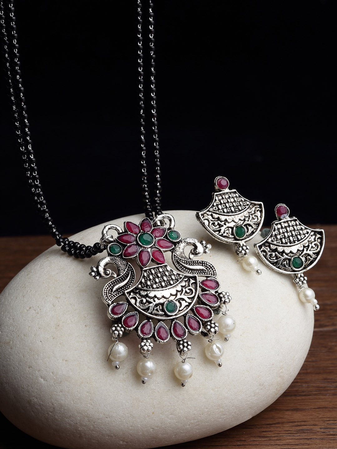 

PANASH Oxidised Silver-Plated Black & Red Stone-Studded & Beaded Mangalsutra With Earrings