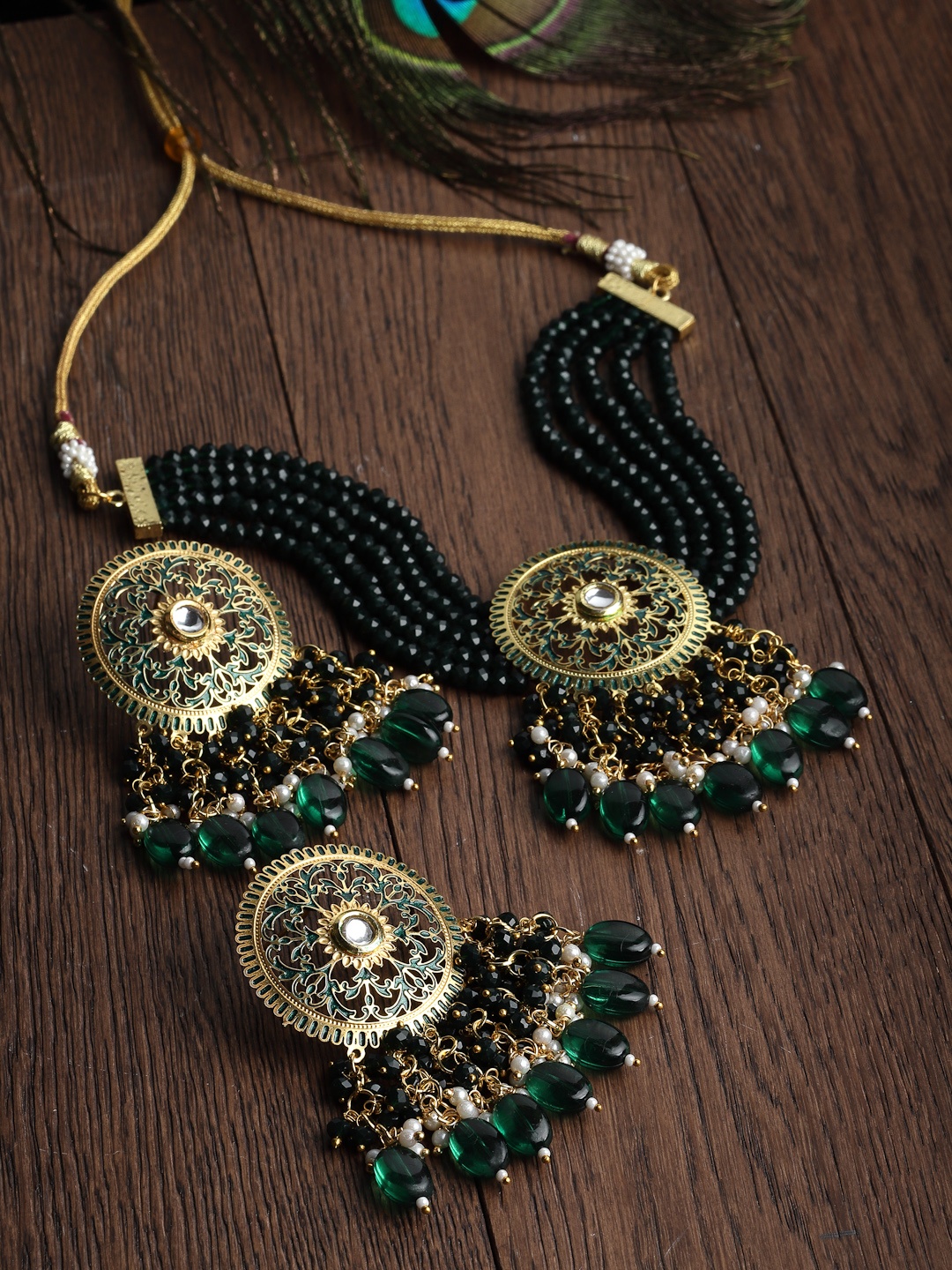 

PANASH Gold-Plated White & Green Kundan-Studded & Beaded Vilandi Jewellery Set