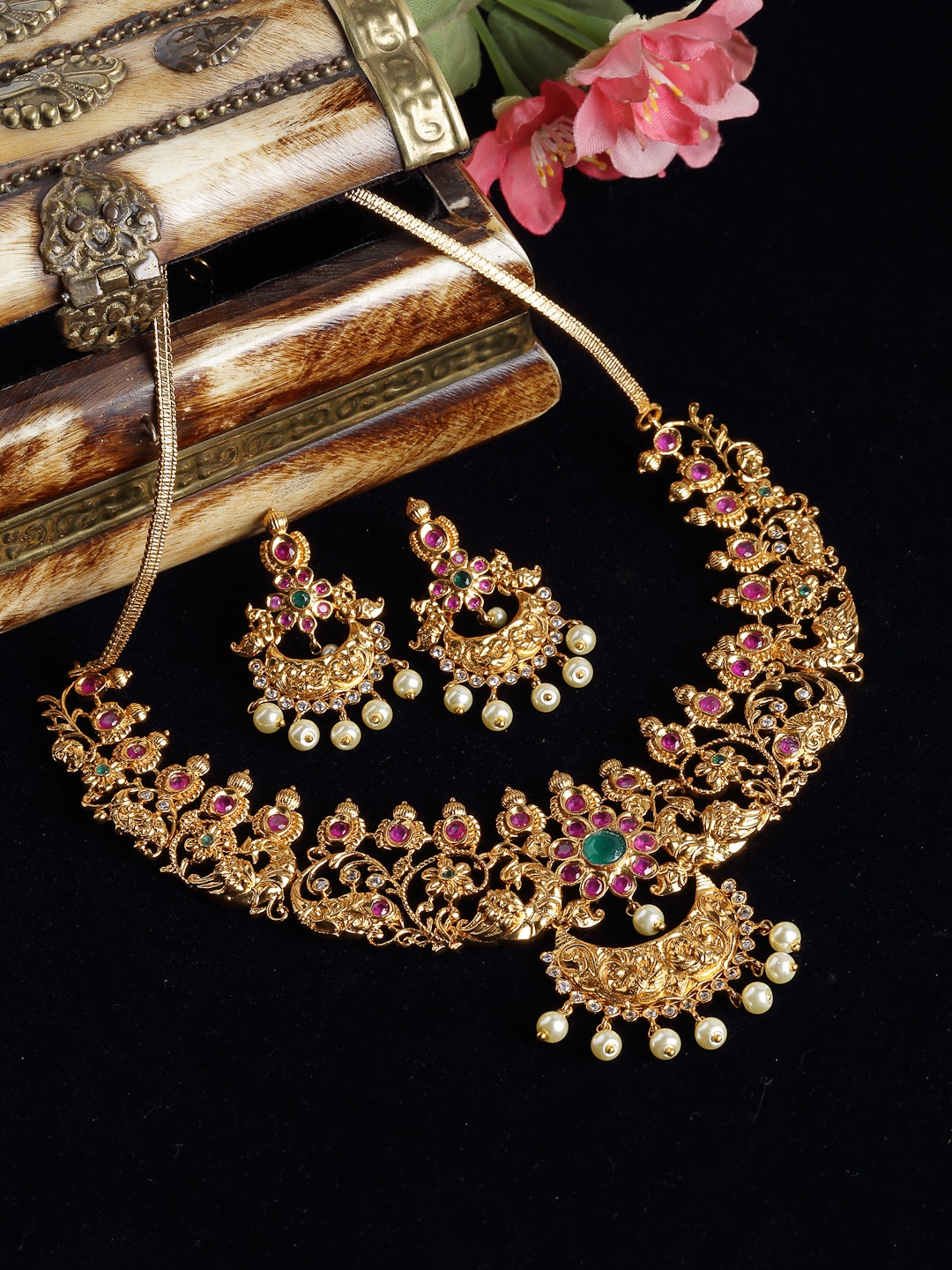 

PANASH Gold-Toned Pink Stone-Studded & Pearl-Beaded Jewellery Set