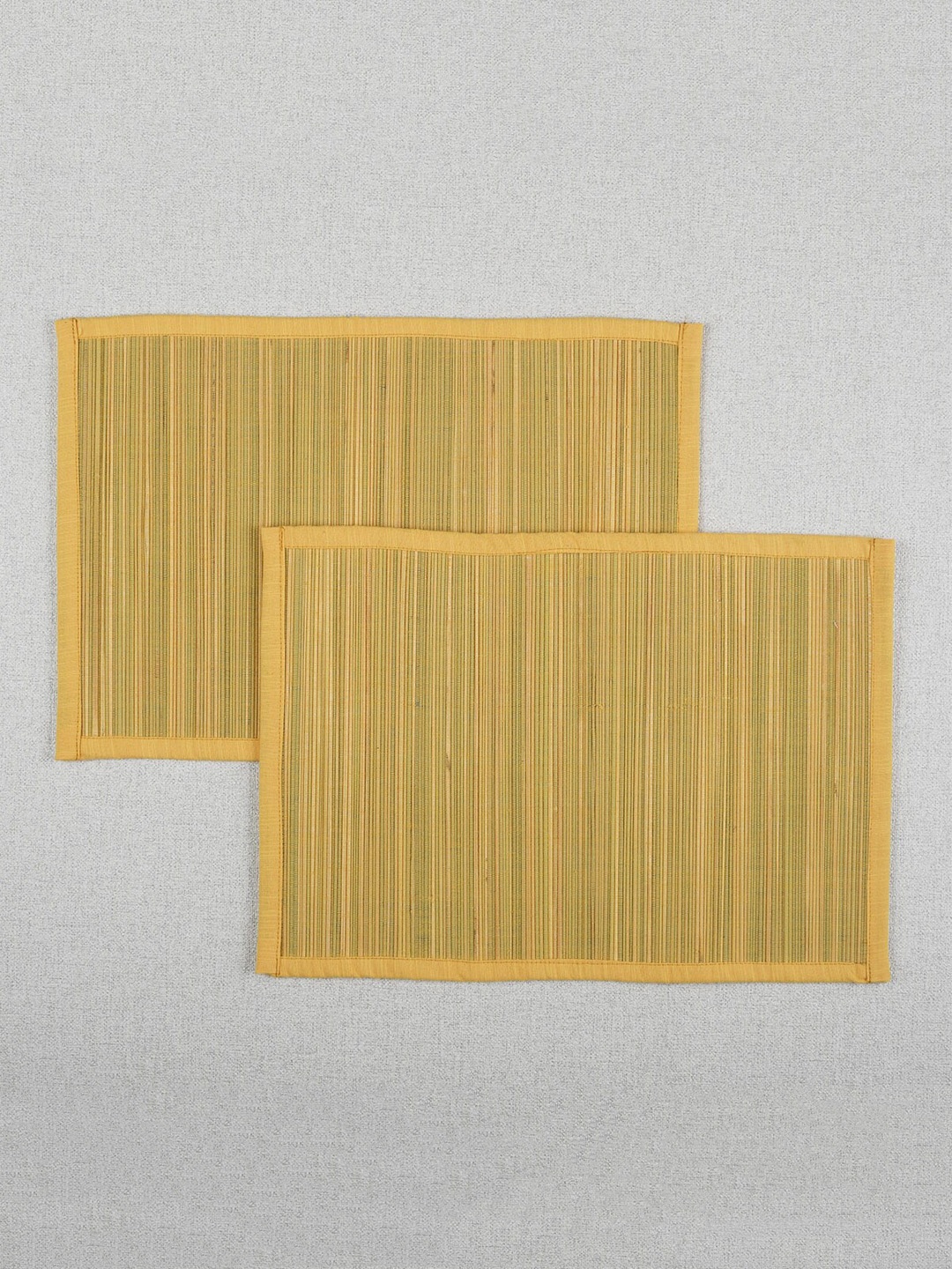 

The Yellow Dwelling Set Of 2 Yellow & Brown Rivergrass Cornsilk Table Placemats