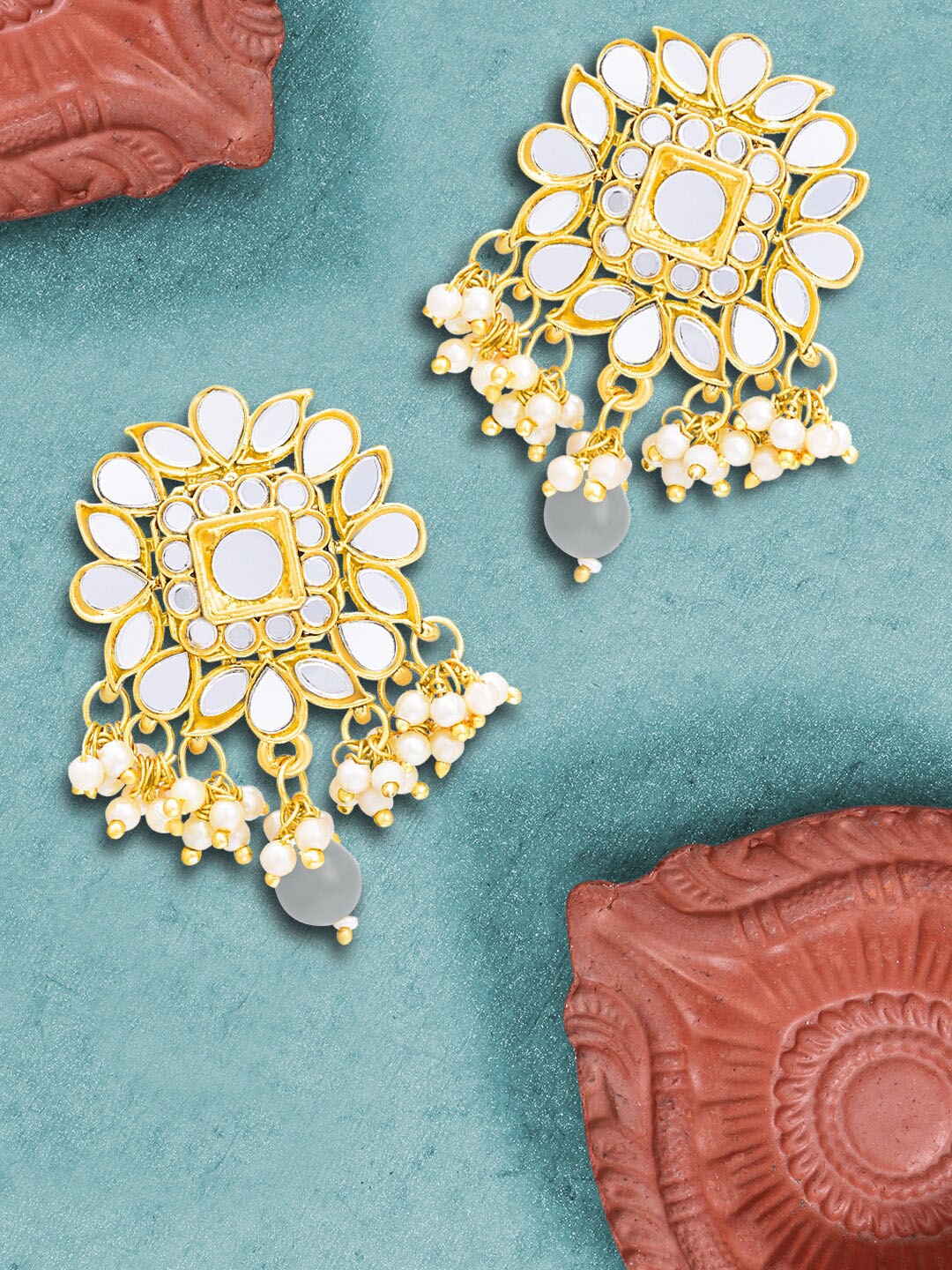 

LIVE EVIL Gold Plated Grey Hand Crafted Jhumkis Kundan and Pearl Earrings