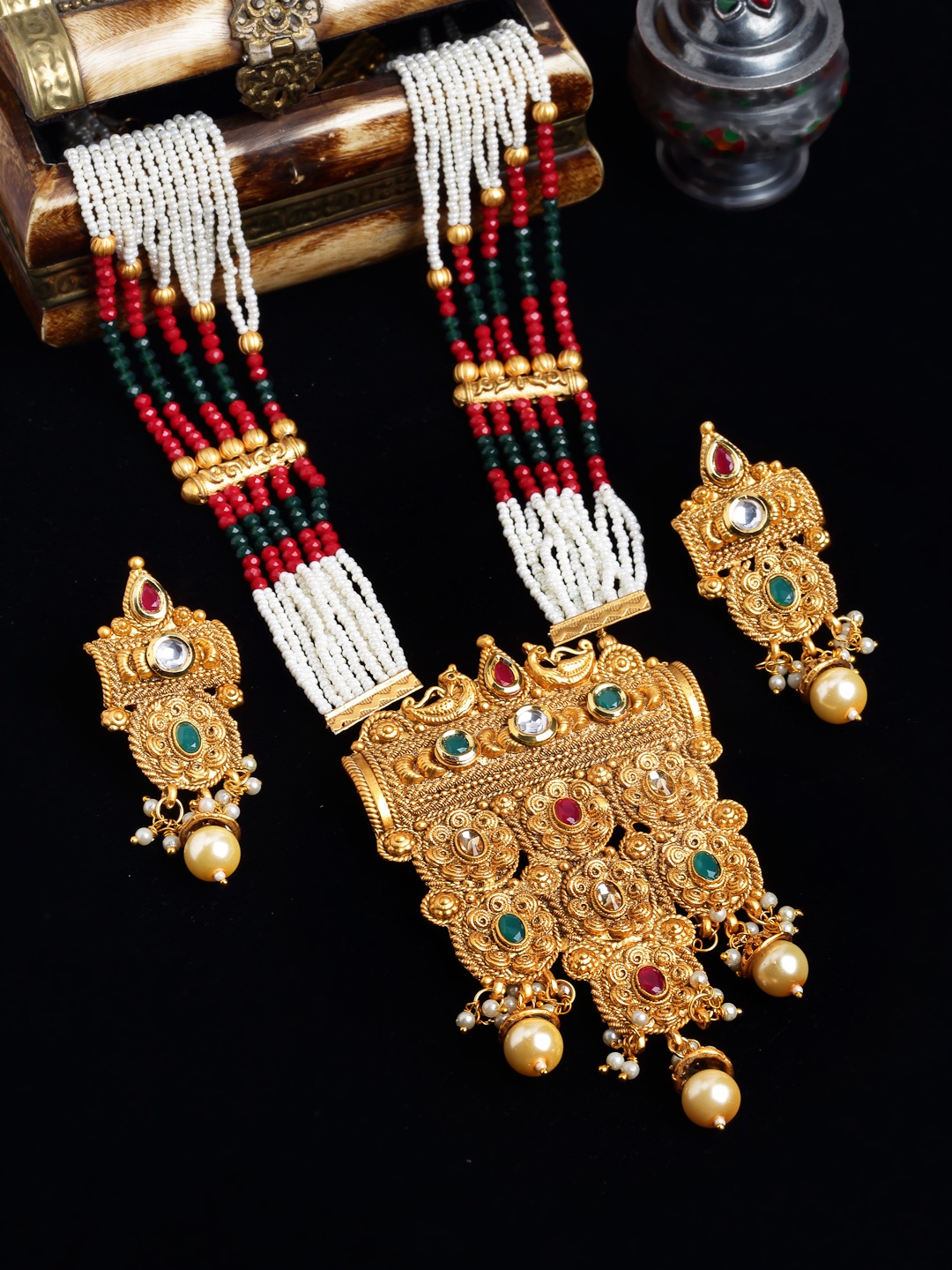 

PANASH Gold-Plated White Pearl Beaded Embellished Jewellery Set