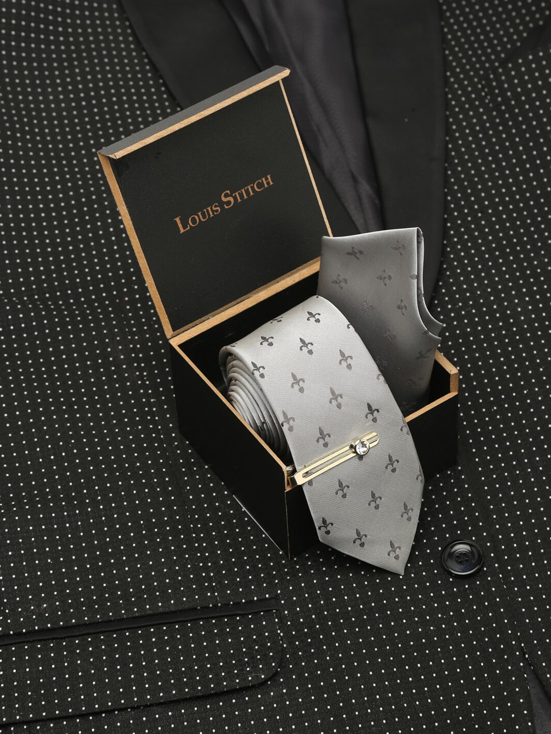 

LOUIS STITCH Men Silk Necktie Accessory Gift Set, Grey