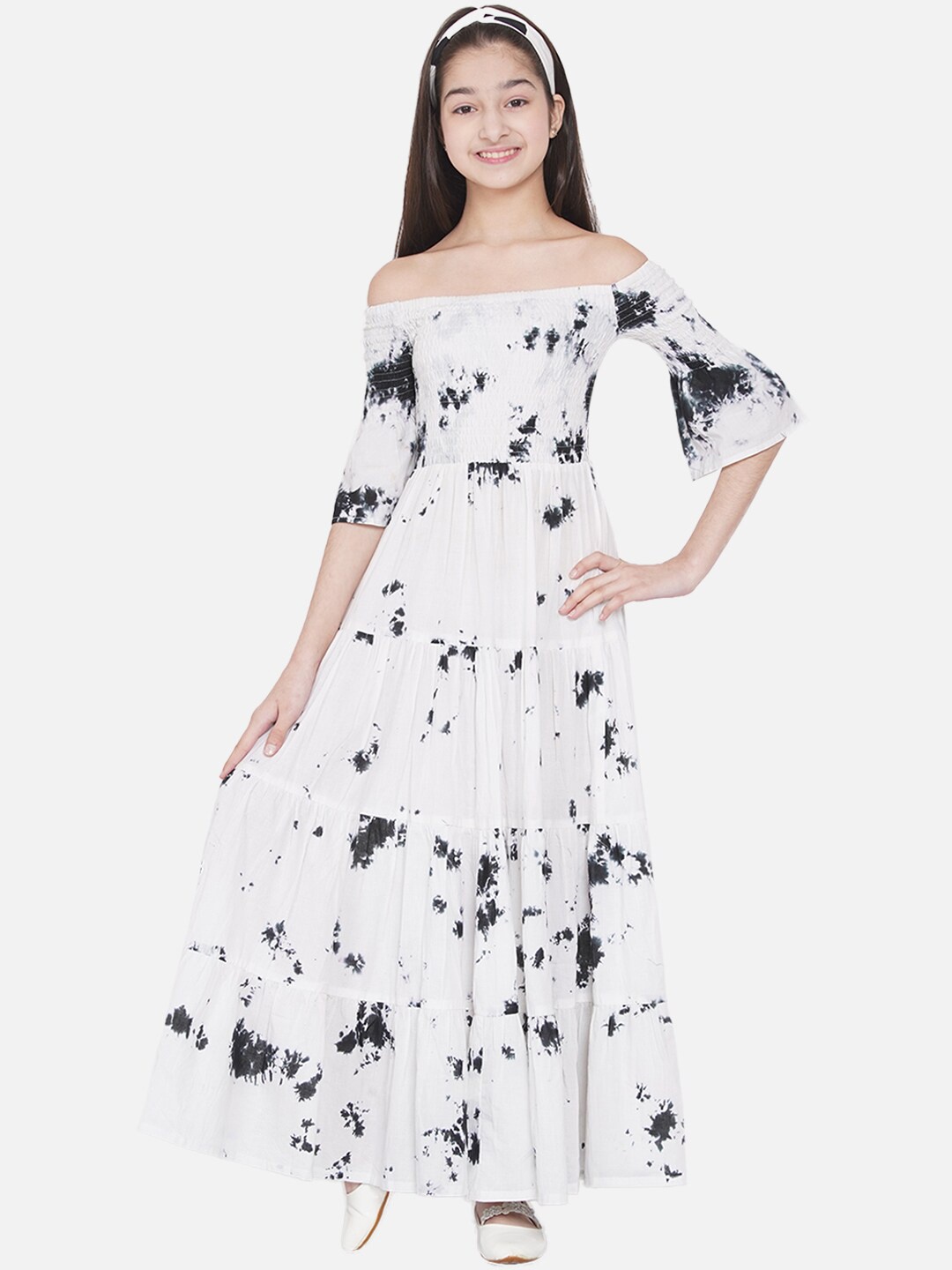 

titliyan White & Black Tie and Dye Dyed Off-Shoulder Maxi Dress