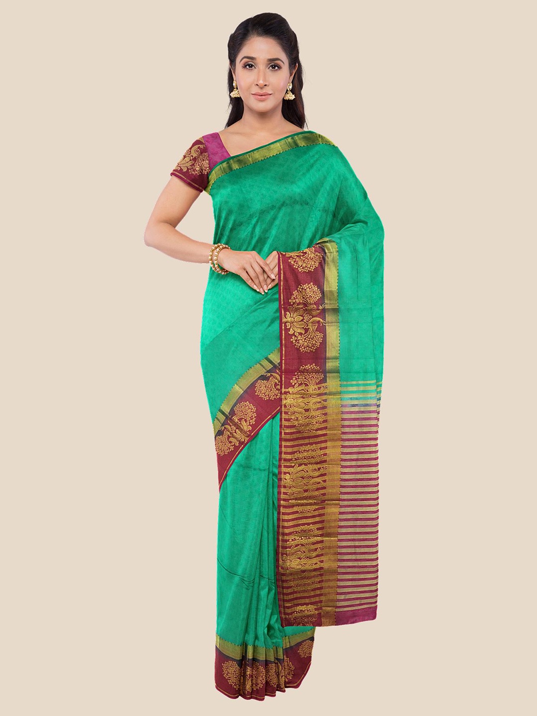 

Kalamandir Green, Gold-Toned & Red Ethnic Motifs Pashmina Saree