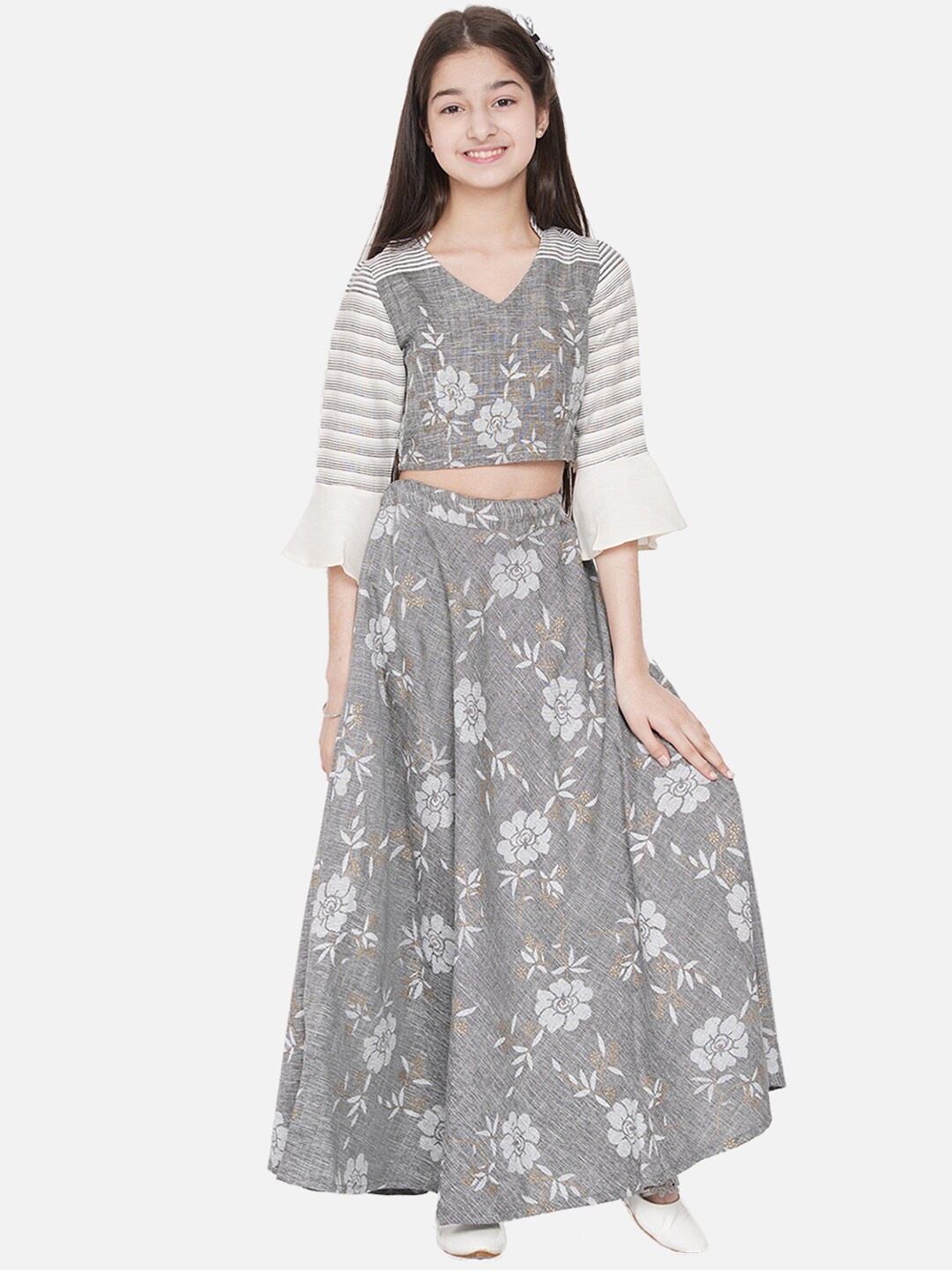 

titliyan Girls Grey & White Printed Ready to Wear Lehenga Choli