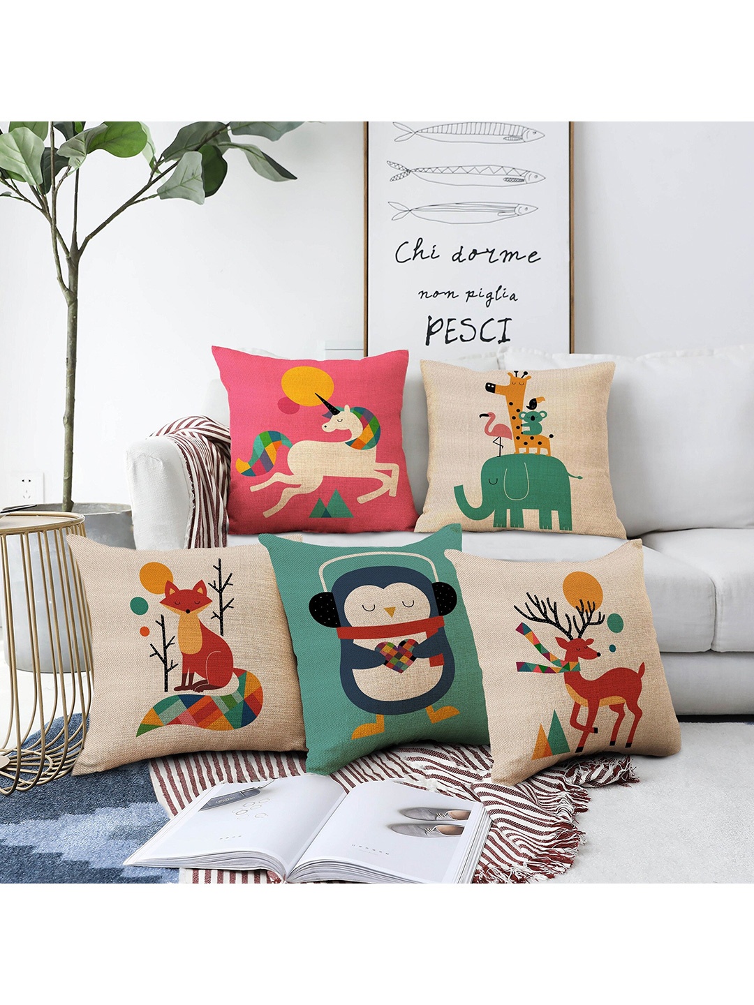 

AEROHAVEN Green & Magenta 5 Pieces Quirky Square Cushion Covers