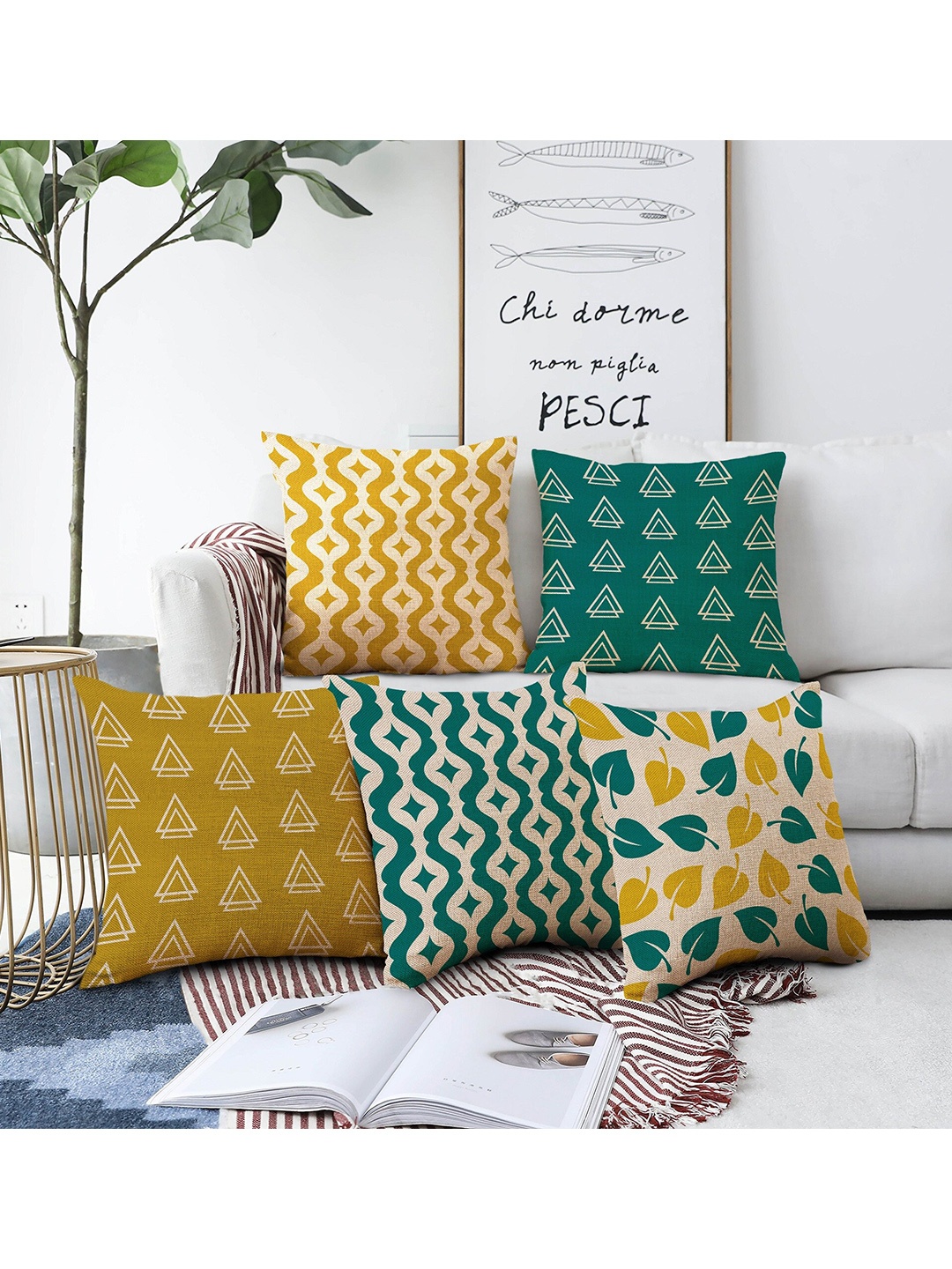 

AEROHAVEN Green & Yellow 5 Pieces Geometric Square Cushion Covers