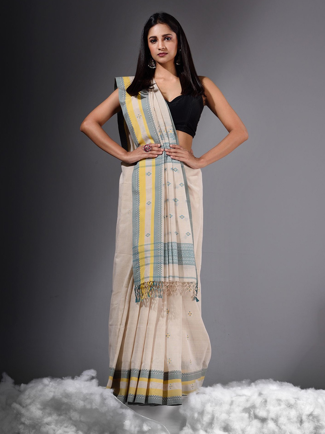 

Charukriti Beige & Blue Woven Design Pure Cotton Khadi Handloom Saree