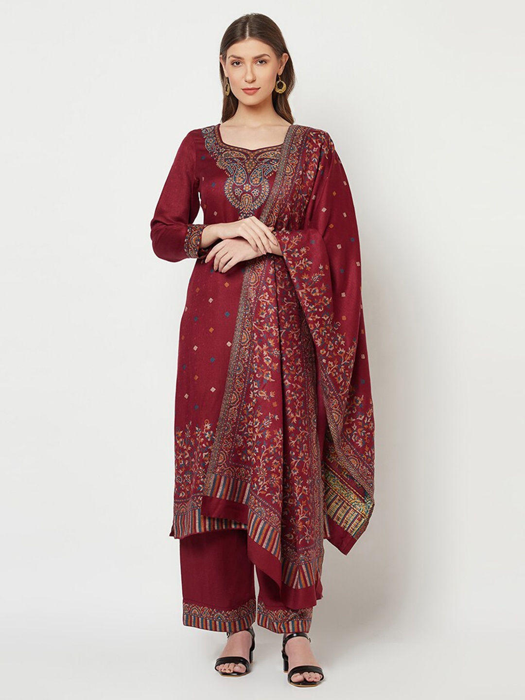 

Safaa Maroon & Blue Winter Unstitched Dress Material
