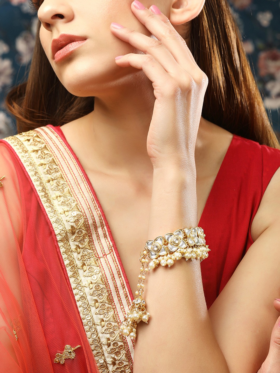

Rubans Women 24K Gold Plated Pearl & Kundan Studded Head Chain