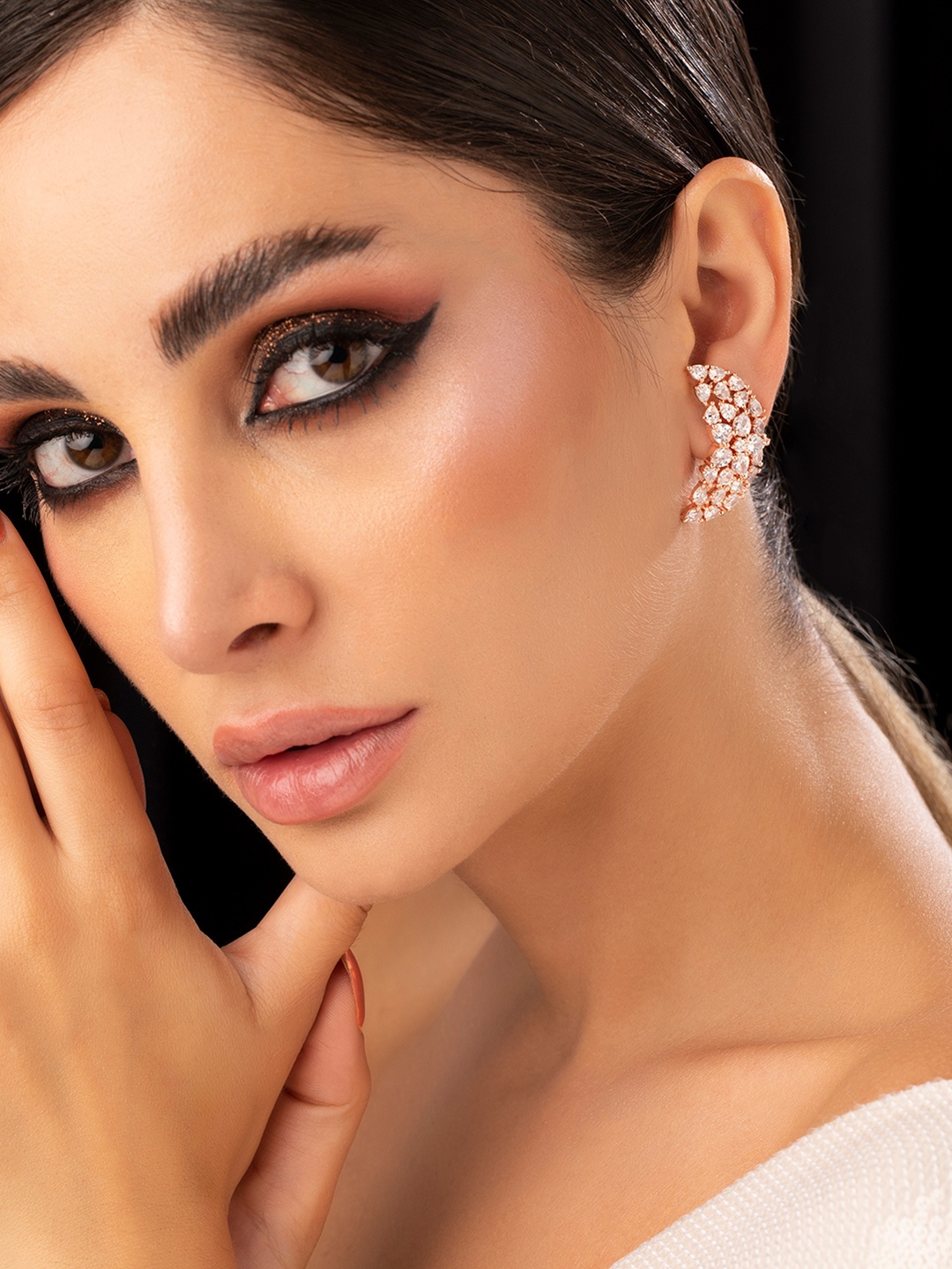 

Rubans Rose Gold-Plated Handcrafted Leaf Shaped AD Studded Earring