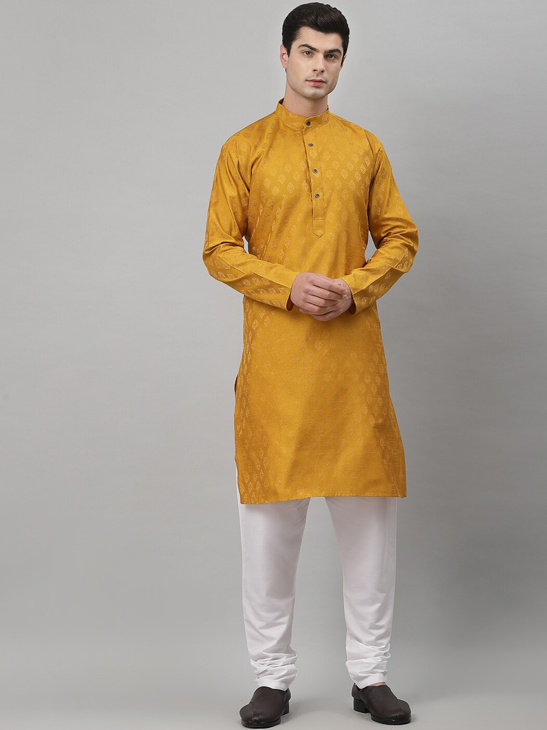 

NEUDIS Men Yellow Ethnic Motifs Woven Design Kurta with Churidar