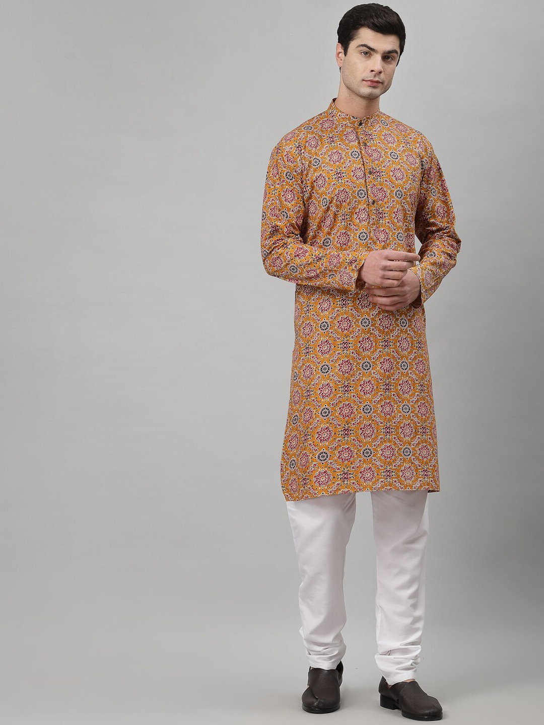 

NEUDIS Men Yellow Floral Printed Cotton Floral Print Kurta