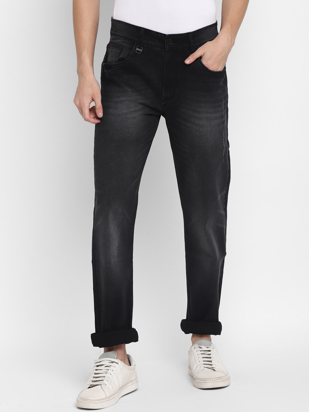 

Red Chief Men Black Slim Fit Light Fade Jeans