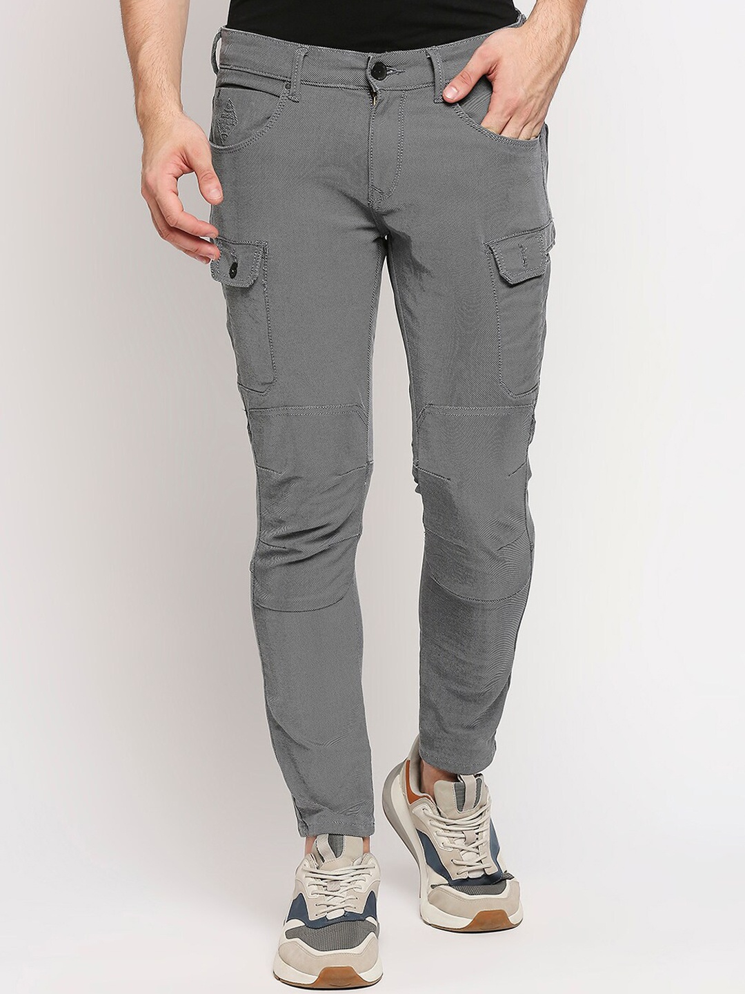 

SPYKAR Men Grey Tapered Fit Low-Rise Pure Cotton Jeans