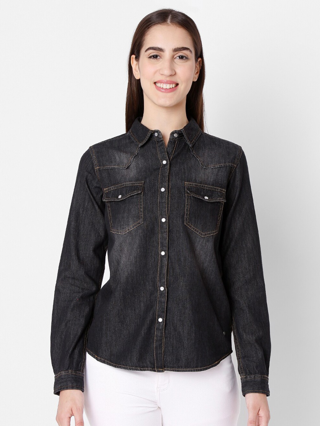 

SPYKAR Women Black Faded Cotton Long Sleeves Casual Shirt
