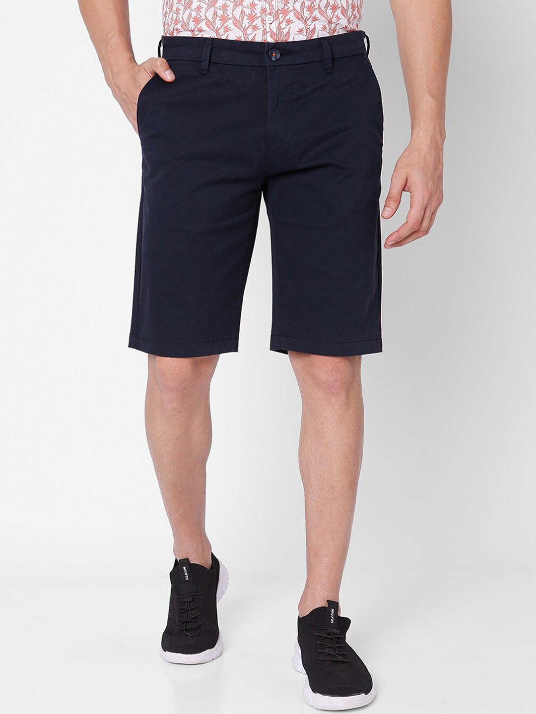 

SPYKAR Men Navy Blue Slim Fit Low-Rise Shorts