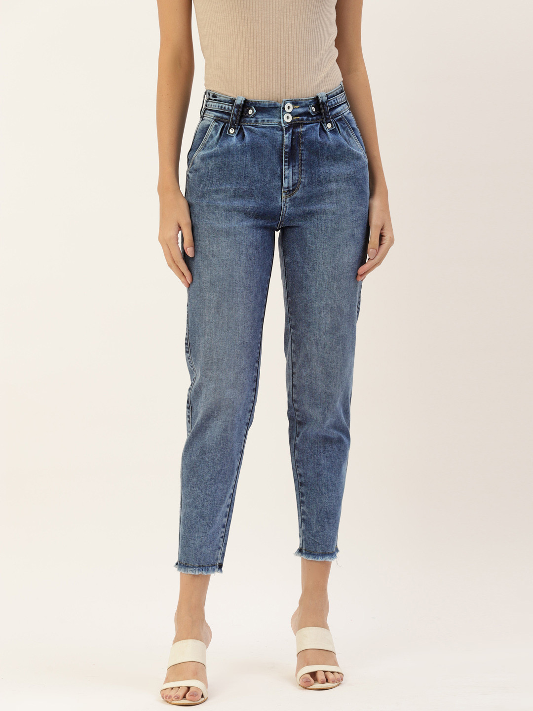 

Monte Carlo Women Blue Slim Fit Low-Rise Light Fade Stretchable Jeans