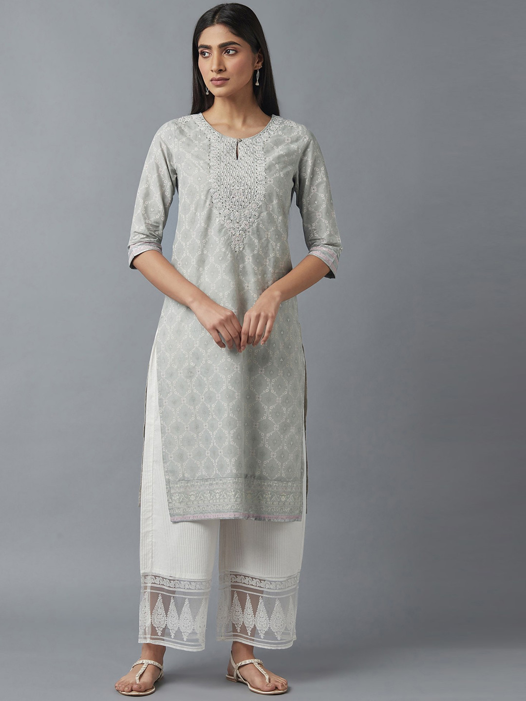 

W Women Ethnic Motifs Embroidered Keyhole Neck Thread Work Kurta, Grey