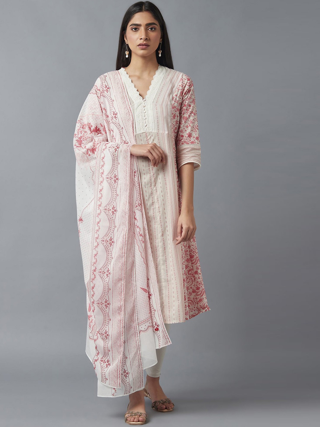

W Women White & Pink Ethnic Motifs Printed Kurta