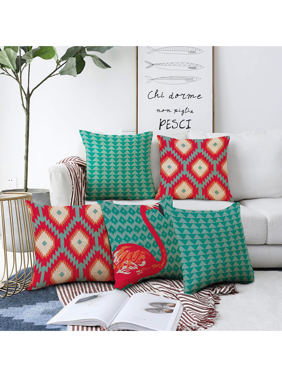 

AEROHAVEN Red & Green Set of 5 Quirky Square Cushion Covers