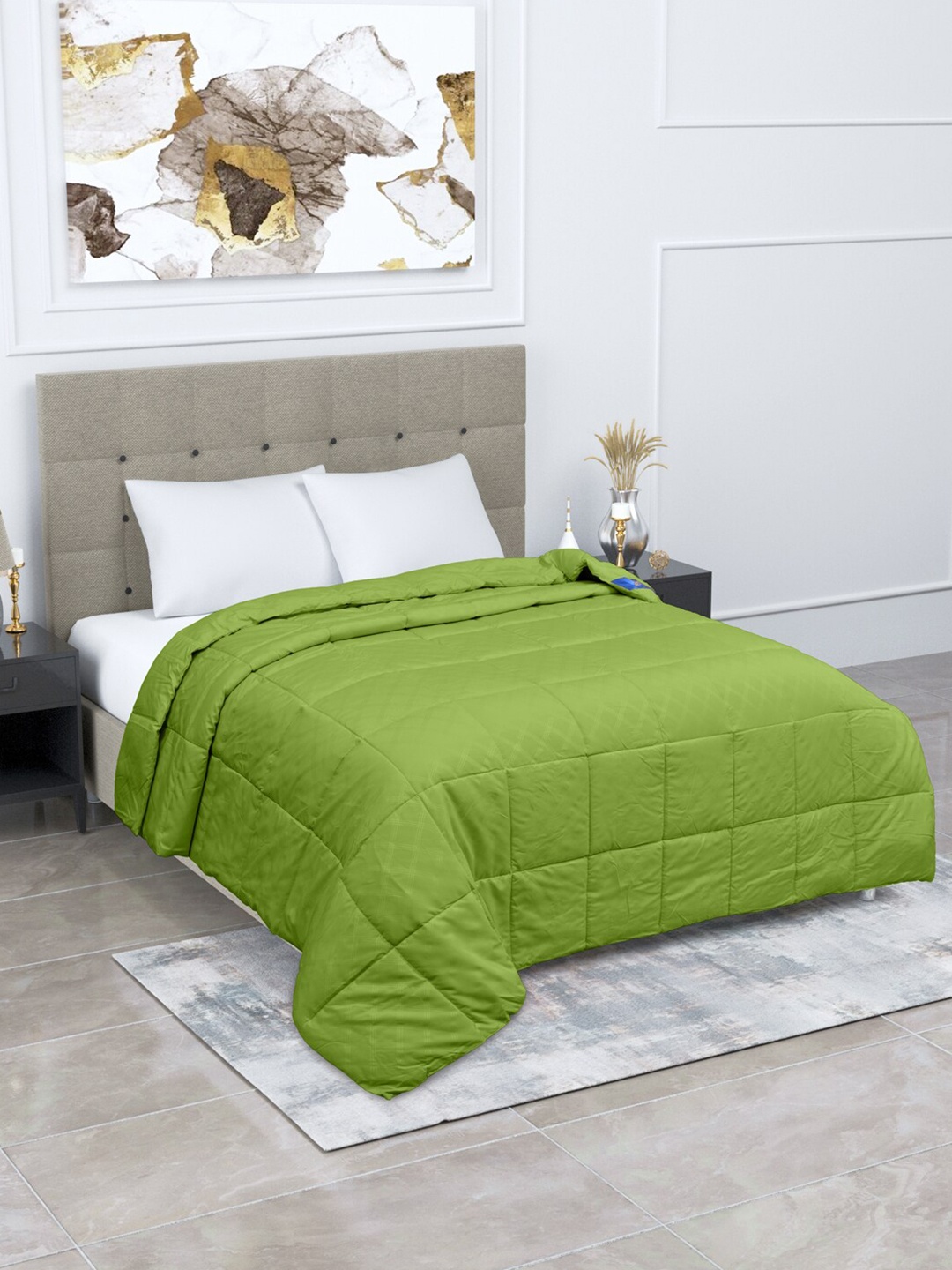

BOMBAY DYEING Lime Green Heavy Winter 500 GSM Double Bed Quilt