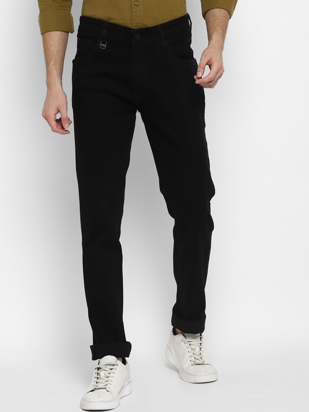 

Red Chief Men Black Slim Fit Jeans