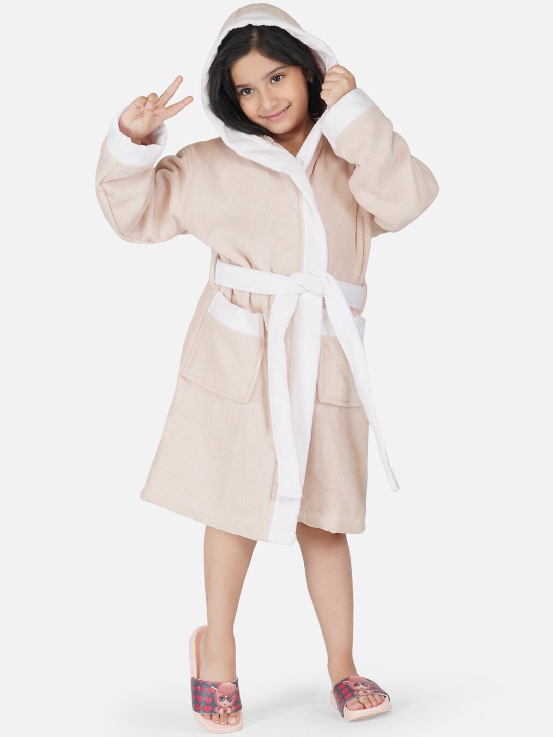 

RANGOLI Kids Beige Solid Pure Cotton Hooded Bath Robe