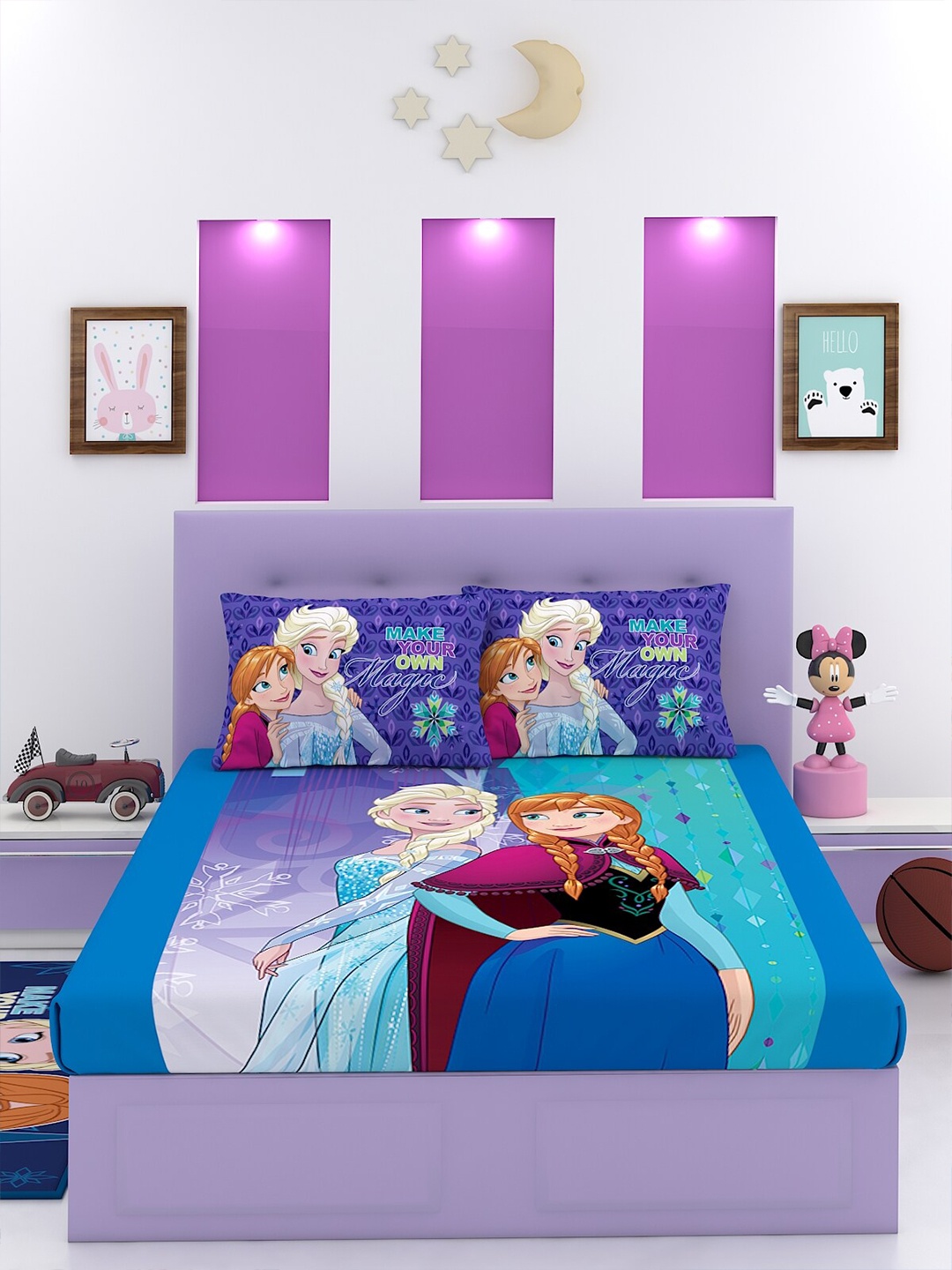 

Marvel White & Blue Cartoon Characters 180 TC King Bedsheet with 2 Pillow Covers