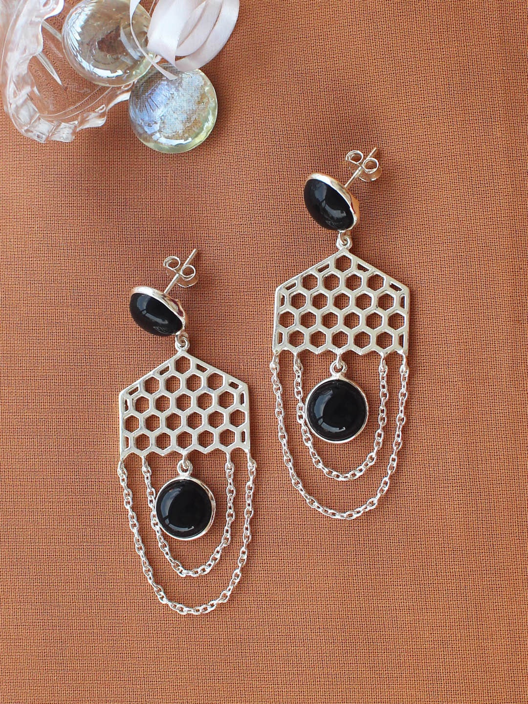 

ERILINE JEWELRY Black & Sterling Silver Handcrafted Contemporary Drop Earrings