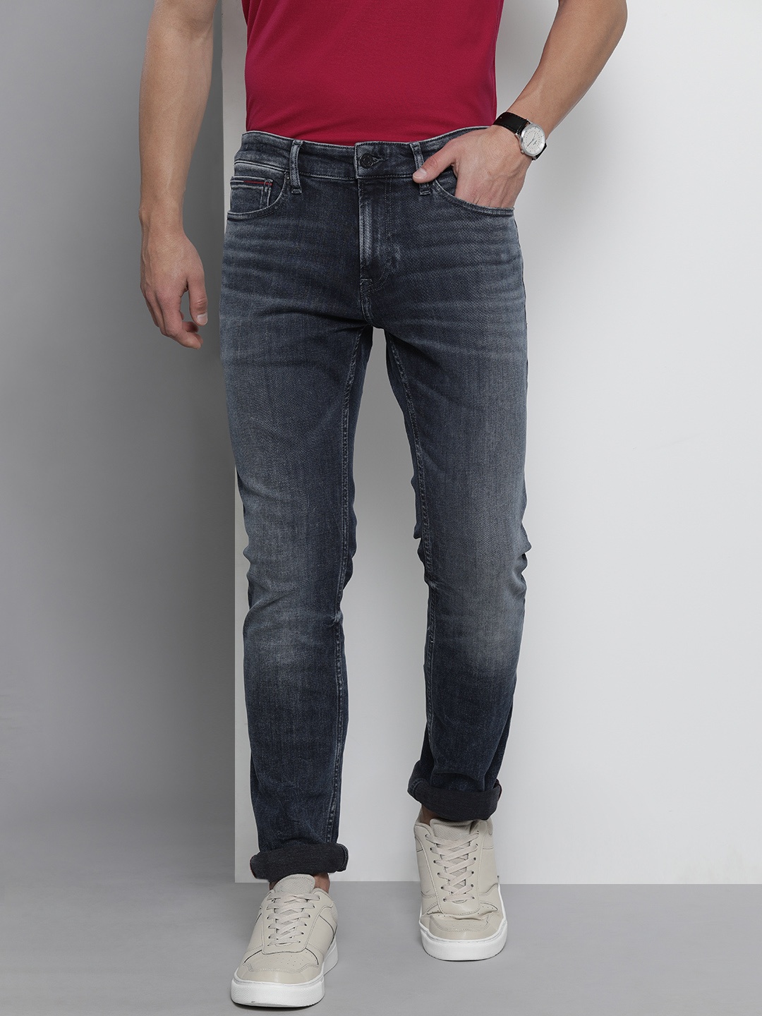 

Tommy Hilfiger Men Blue Slim Fit Light Fade Stretchable Jeans