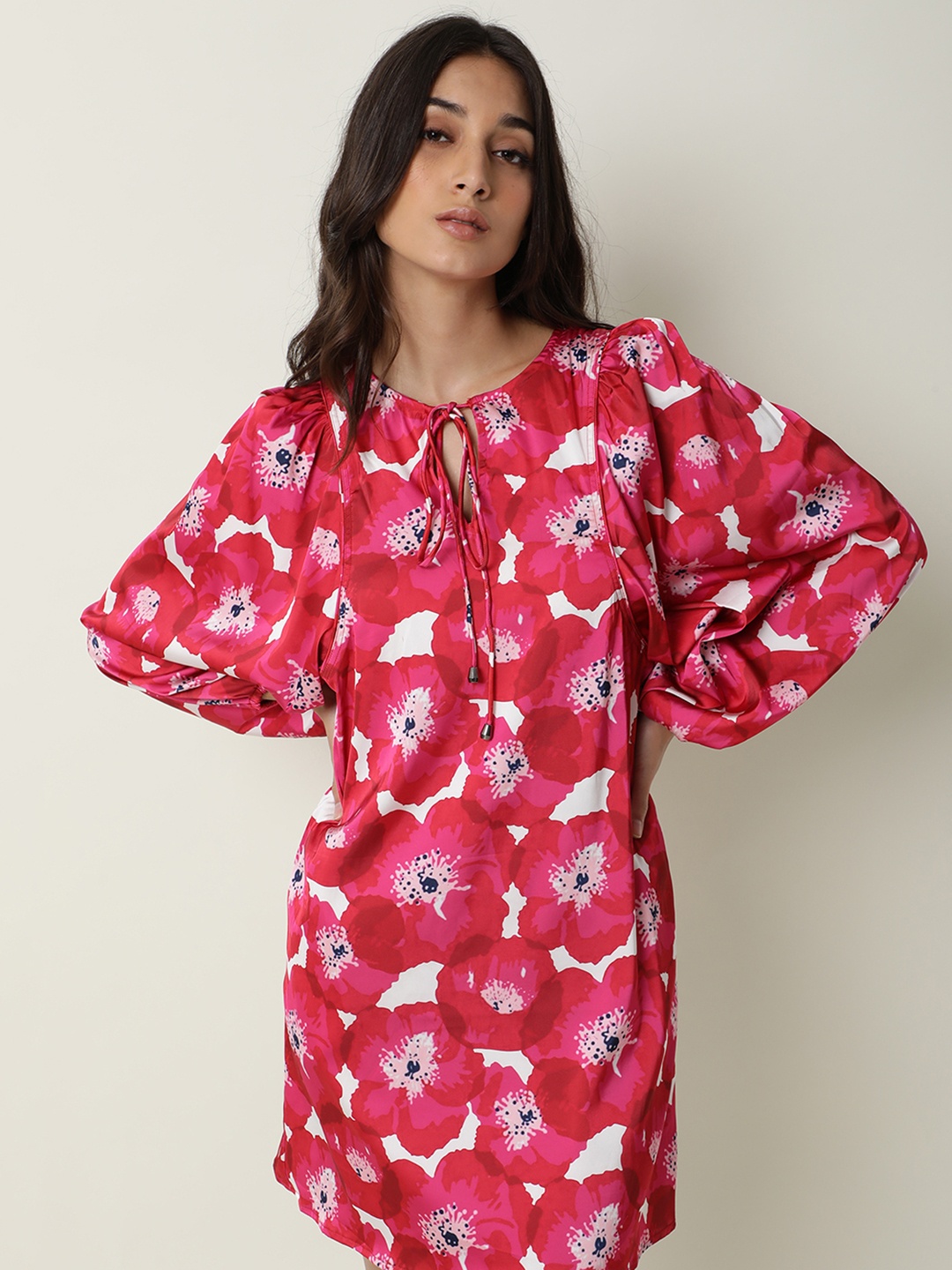 

RAREISM Red Tie-Up Neck A-Line Dress