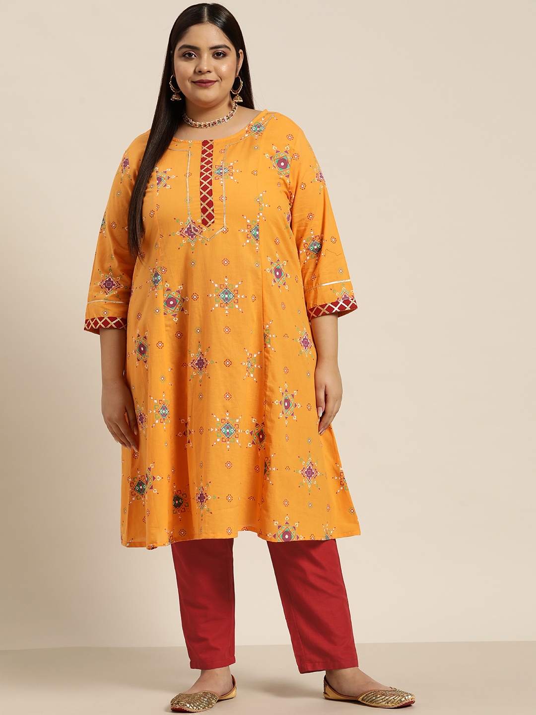 

Sztori Women Plus Size Orange Ethnic Motifs Printed Cotton Kurti with Trousers