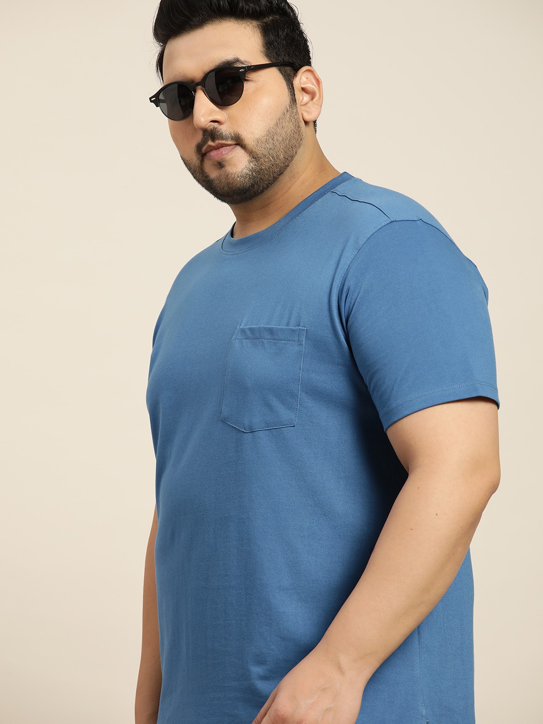 

Sztori Men Plus Size Blue Solid Knitted T-shirt