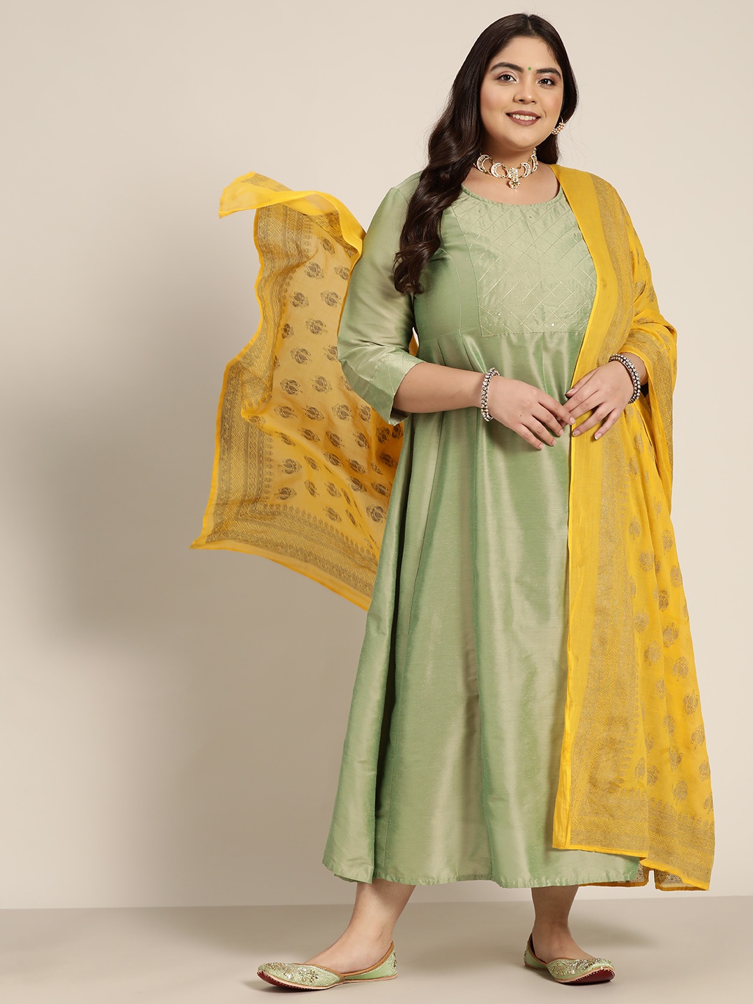 

Sztori Plus Size Women Green Embroidered Yoke Ethnic Dress With Brocade Dupatta