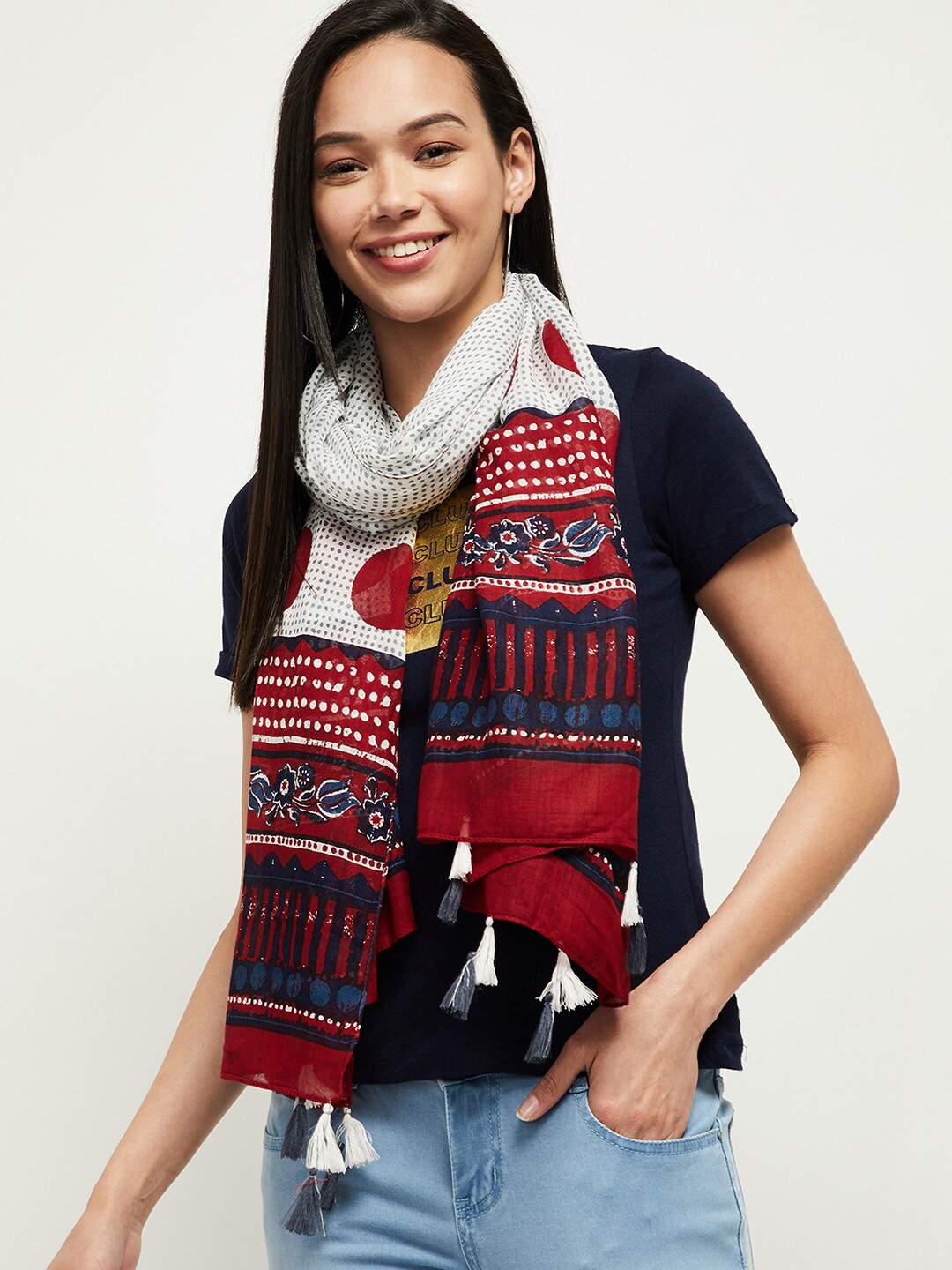 

max Women Red & White Printed Scarf