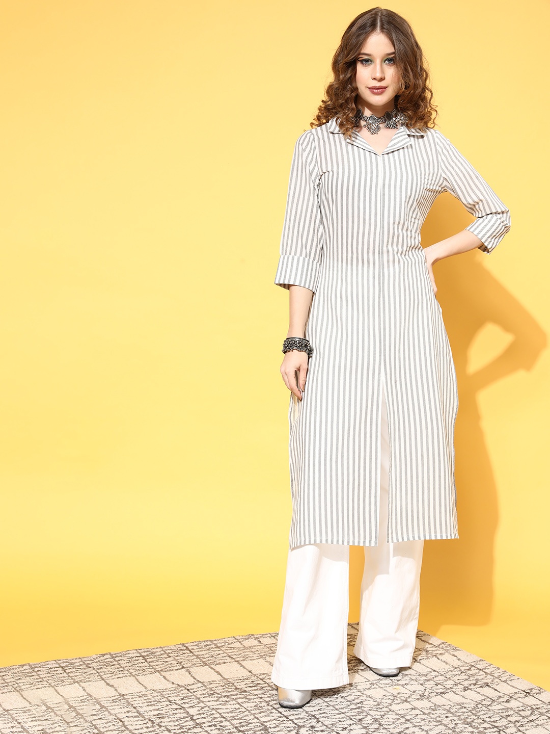 

HERE&NOW Classic White Cotton All in the Details Kurta