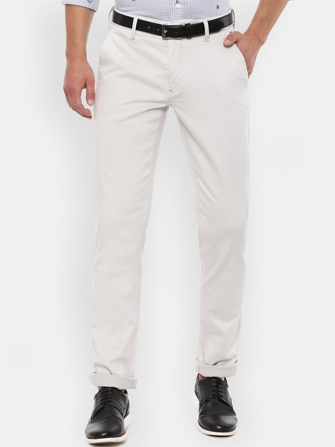 

Louis Philippe Sport Men White Slim Fit Trousers