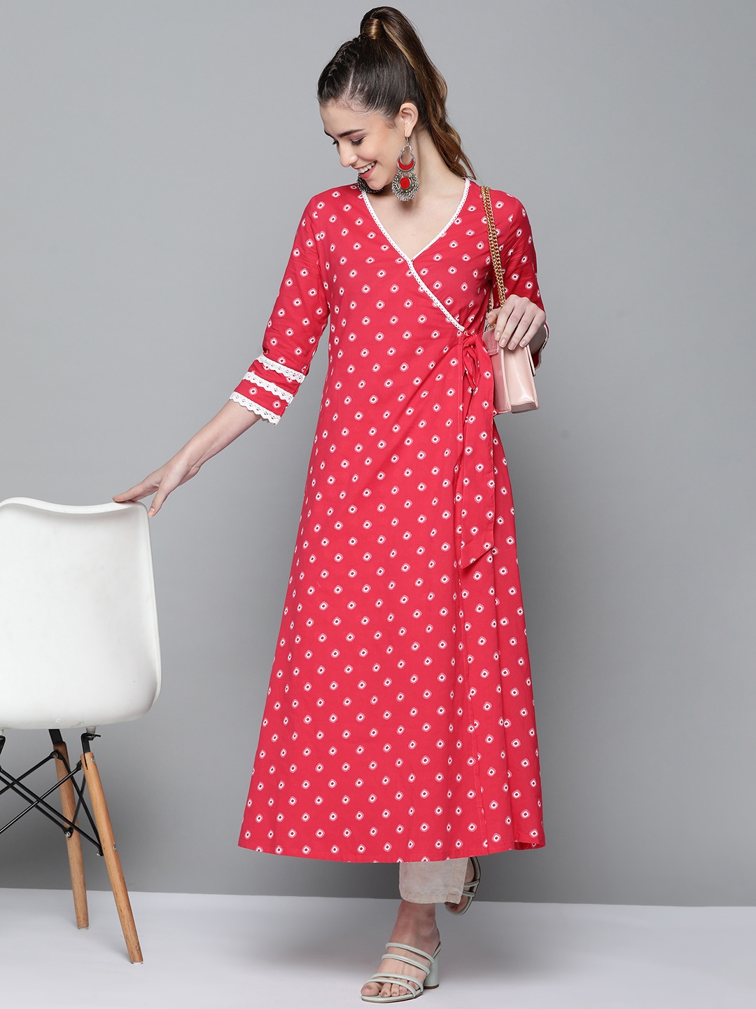 

HERE&NOW Women Red & White Pure Cotton Geometric Printed Kurta