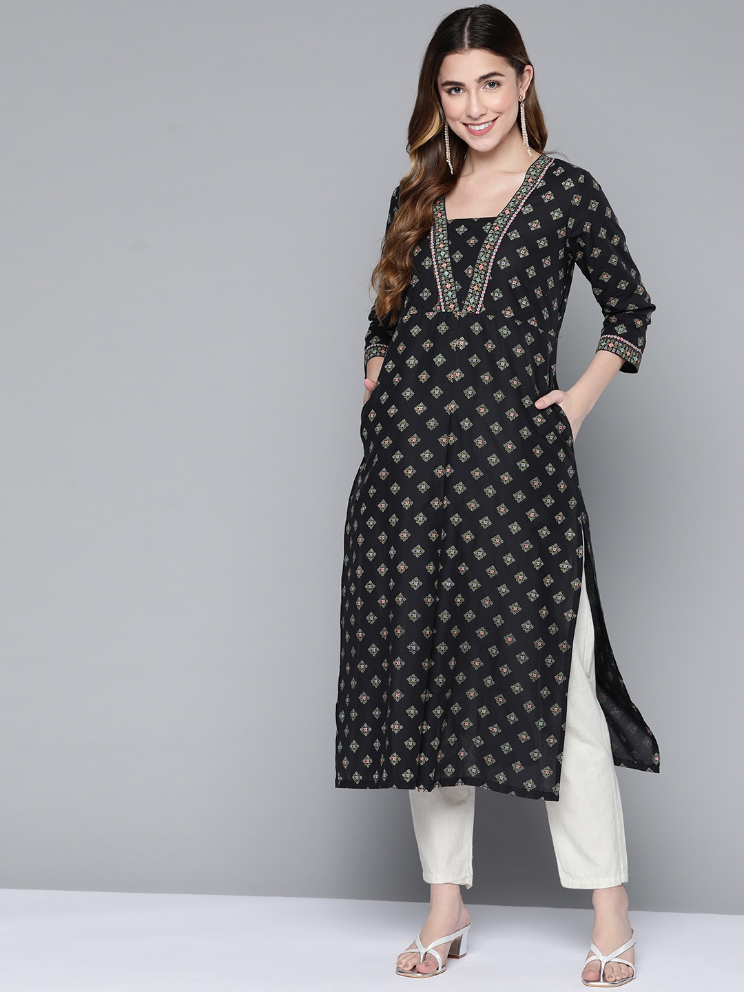 

HERE&NOW Women Black Pure Cotton Ethnic Motifs Print Kurta