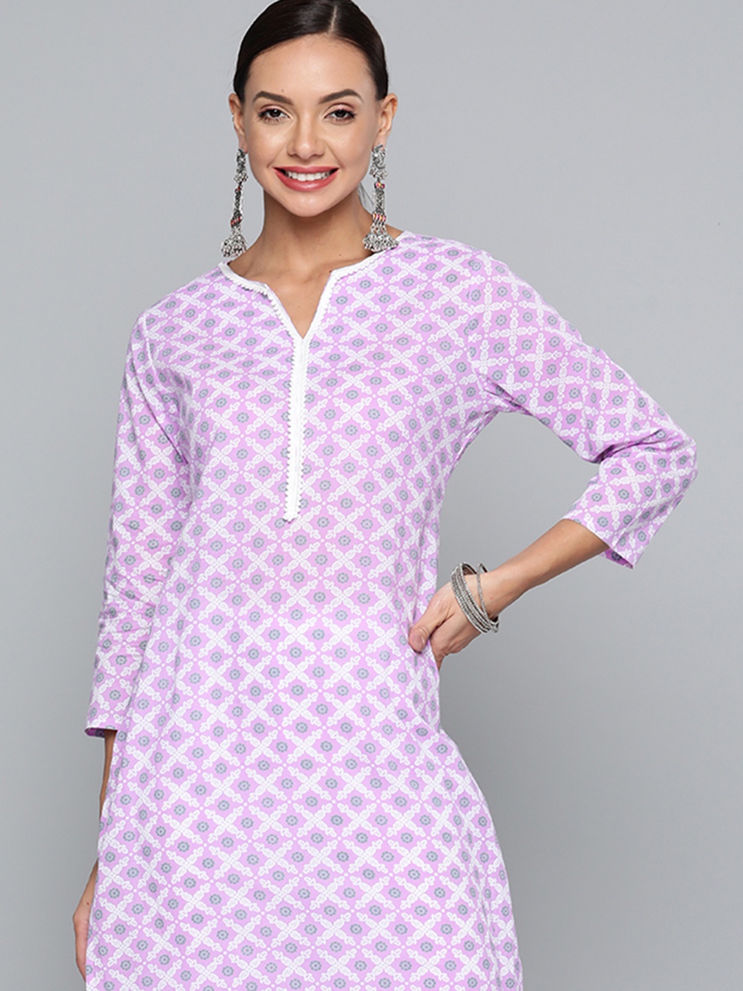 

HERE&NOW Women Lavender & White Pure Cotton Ethnic Motifs Printed Kurta